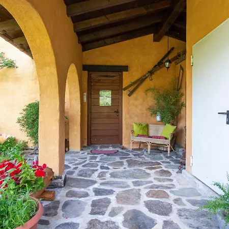 Nyaraló Madda By Interhome Dongo