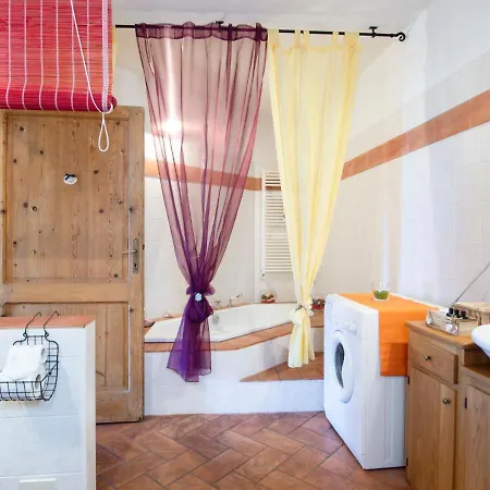 Locazione Turistica Madda Casa vacanze *